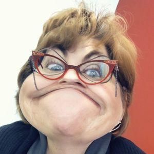 Meet your Posher, Athy